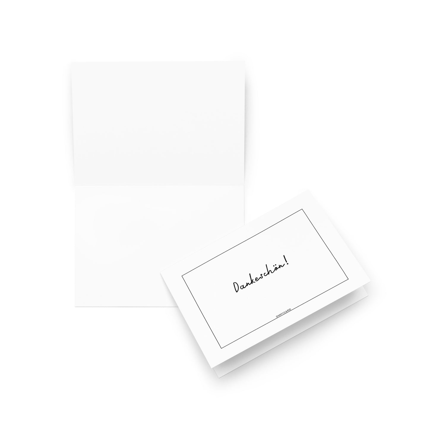 Eine offene, weiße ohmycard "Dankeschön!"-Karte steht neben einer geschlossenen Karte mit "Dankeschön!" in schwarzer Schrift, die sich perfekt für Danksagungen eignet. Beide sind auf weißem Hintergrund abgebildet.